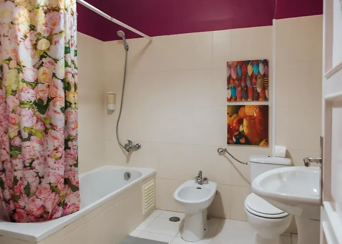 Aquilla Family 302 * Лісабон