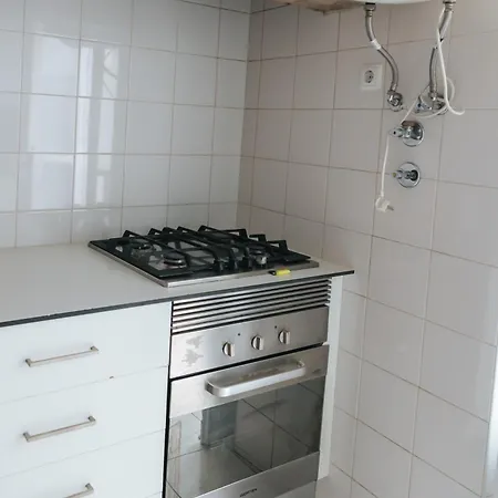 Δωμάτια σε οικογενειακή κατοικία Aquilla Family 302 Lisboa