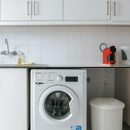 Aquilla Family 302 * Lisbona